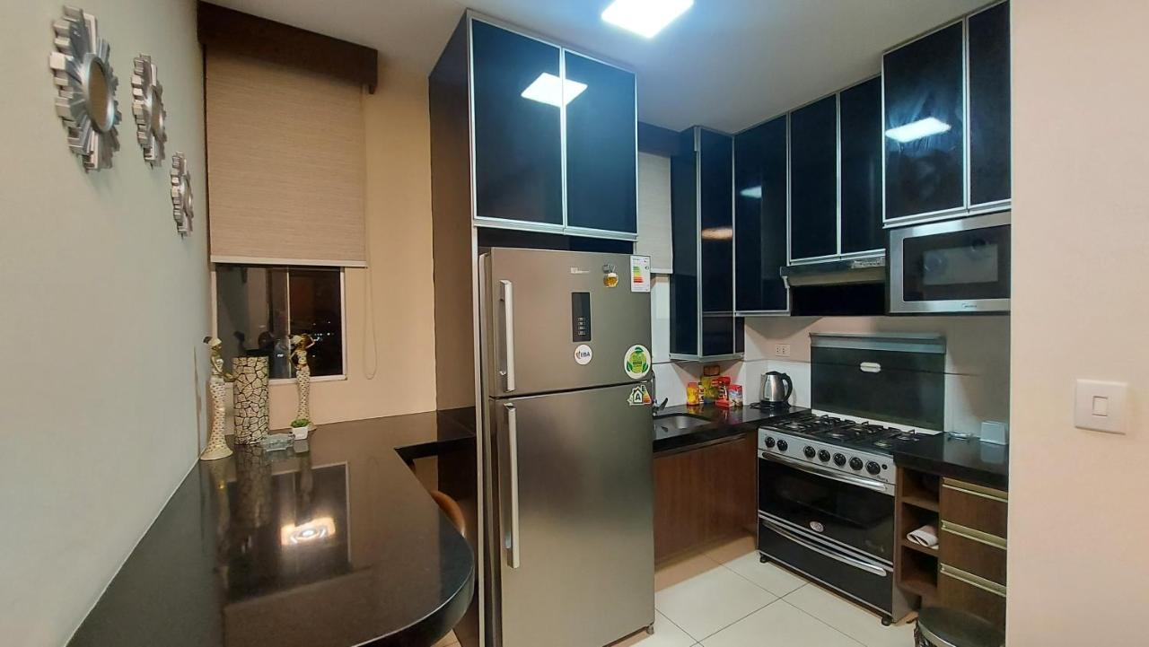 Hermoso Y Unico Apartamento Moderno, En Pleno Centro De Santa Cruz, Con Netflix Wi-Fi De 60 Mb, Estacionamiento Gratis Y Ac En Todos Los Ambientes Santa Cruz de La Sierra Extérieur photo