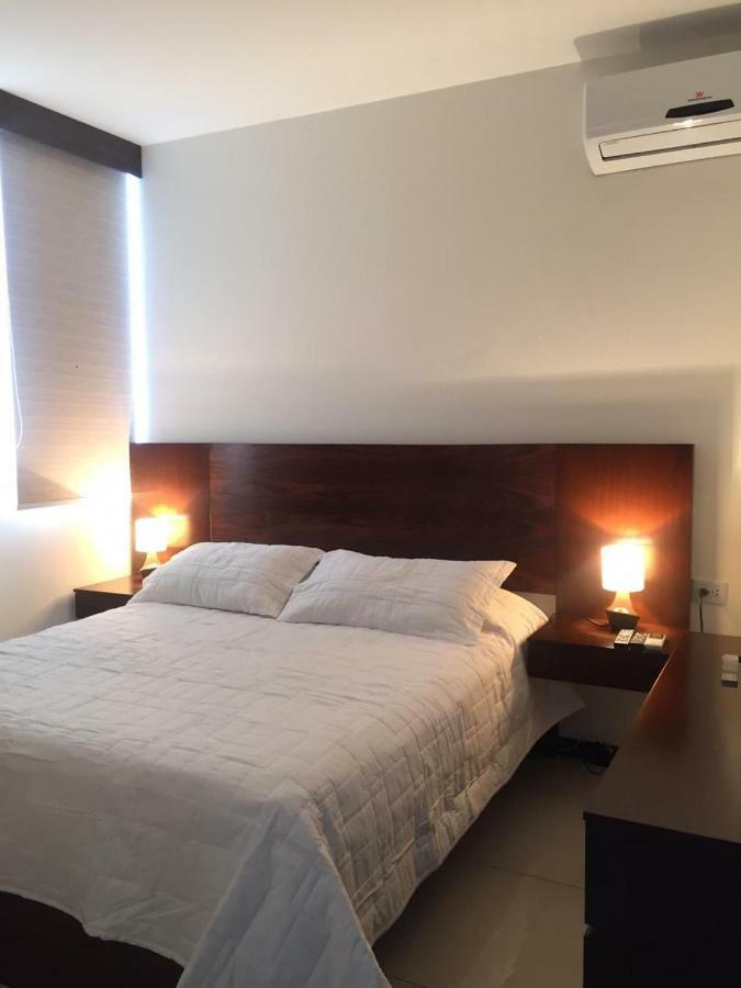Hermoso Y Unico Apartamento Moderno, En Pleno Centro De Santa Cruz, Con Netflix Wi-Fi De 60 Mb, Estacionamiento Gratis Y Ac En Todos Los Ambientes Santa Cruz de La Sierra Extérieur photo