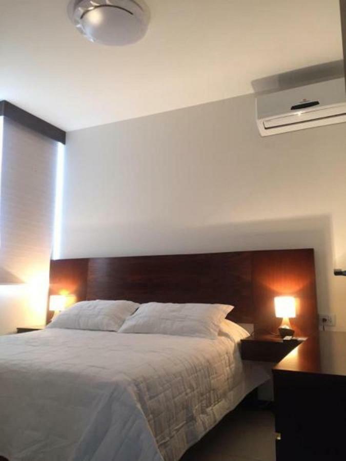 Hermoso Y Unico Apartamento Moderno, En Pleno Centro De Santa Cruz, Con Netflix Wi-Fi De 60 Mb, Estacionamiento Gratis Y Ac En Todos Los Ambientes Santa Cruz de La Sierra Extérieur photo