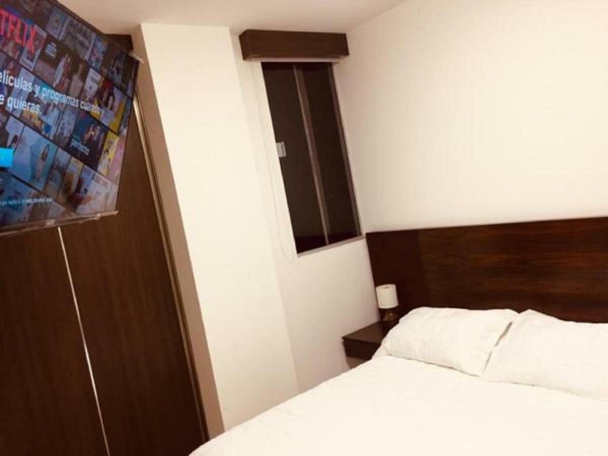 Hermoso Y Unico Apartamento Moderno, En Pleno Centro De Santa Cruz, Con Netflix Wi-Fi De 60 Mb, Estacionamiento Gratis Y Ac En Todos Los Ambientes Santa Cruz de La Sierra Extérieur photo